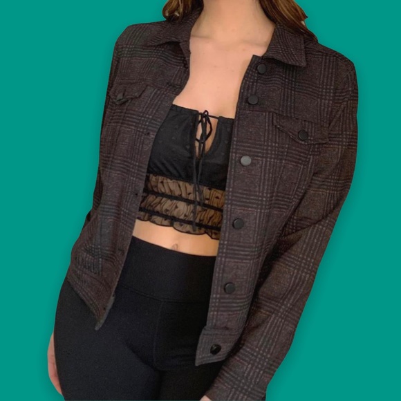 LIVERPOOL Jeans Company Plaid Trucker Jacket NWOT Size Medium Matte Buttons Crop - Picture 2 of 6